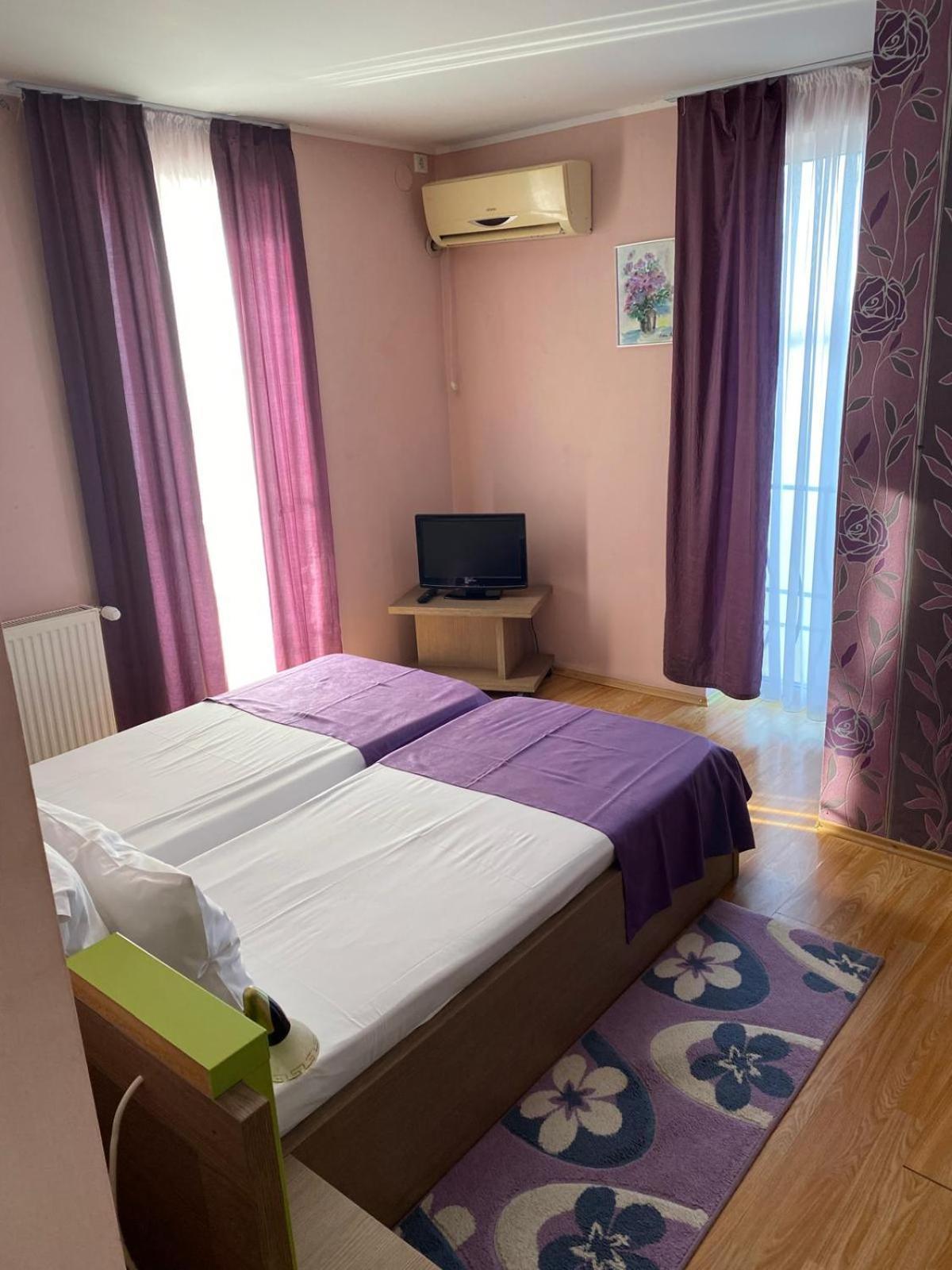 Hotel Sucidava Corabia Екстер'єр фото